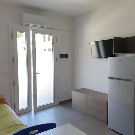 빌라 Debora 로솔리나